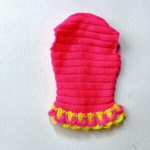 VINTAGE TALKING BARBIE OUTFIT SWIM TOP ONLY‎ #1115 - Imperfect